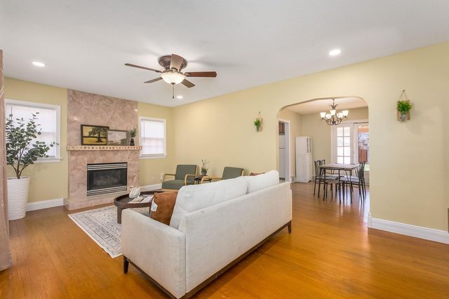 1528 N Garland St, Wichita, KS 67203