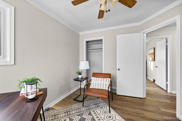 29061 Balmoral Street, Garden City, MI 48135