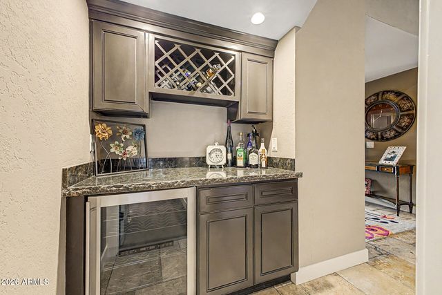 12615 N 38TH Place, Phoenix, AZ 85032
