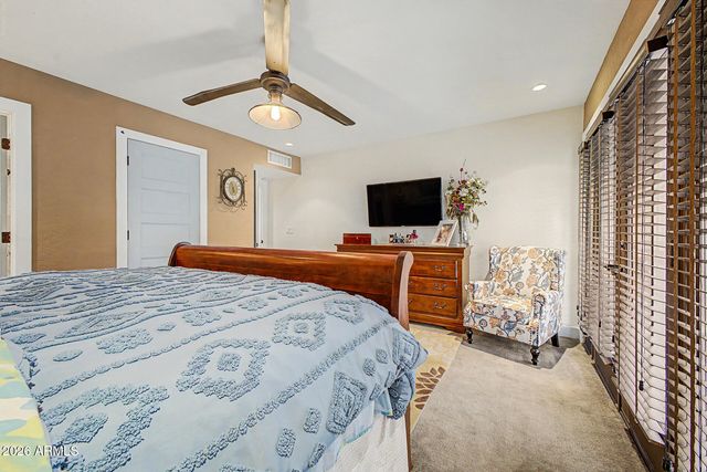 12615 N 38TH Place, Phoenix, AZ 85032