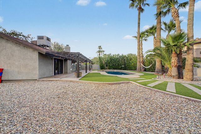 12615 N 38TH Place, Phoenix, AZ 85032