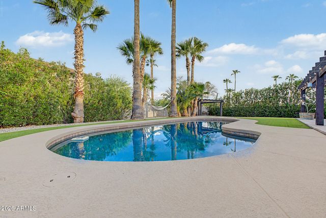 12615 N 38TH Place, Phoenix, AZ 85032