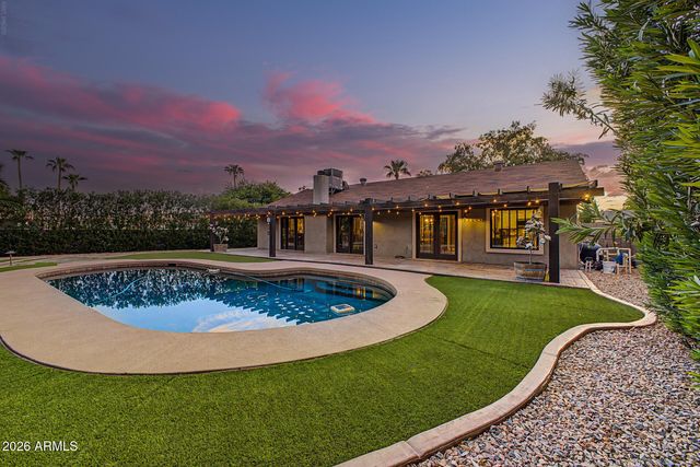 12615 N 38TH Place, Phoenix, AZ 85032