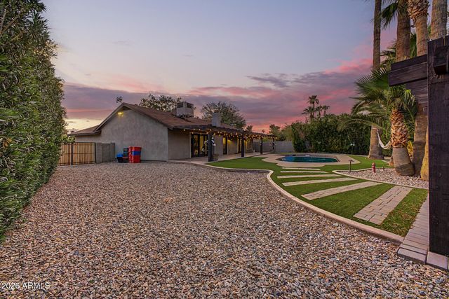 12615 N 38TH Place, Phoenix, AZ 85032