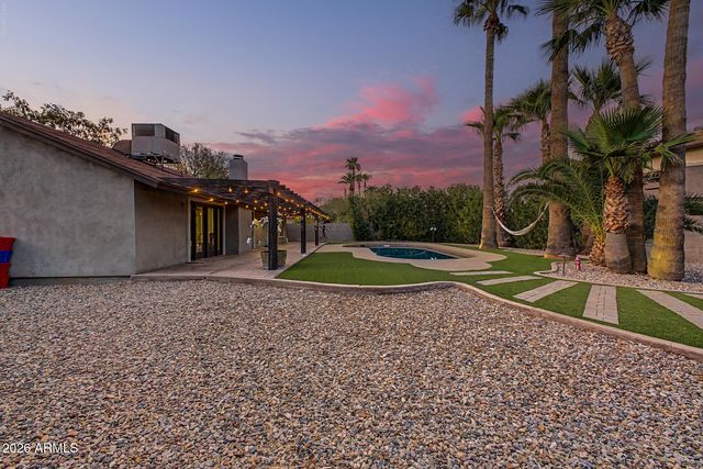 12615 N 38TH Place, Phoenix, AZ 85032