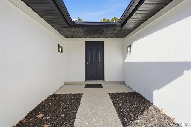 2587 W Cacti Court, Dunnellon, FL 34434