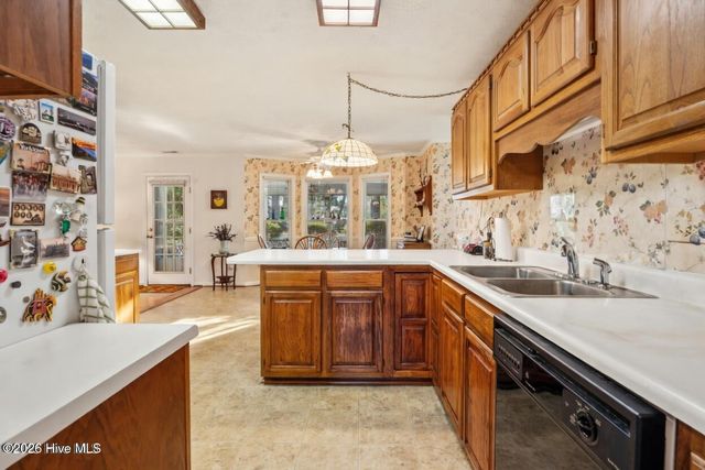 815 La Quinta Lane, Hope Mills, NC 28348