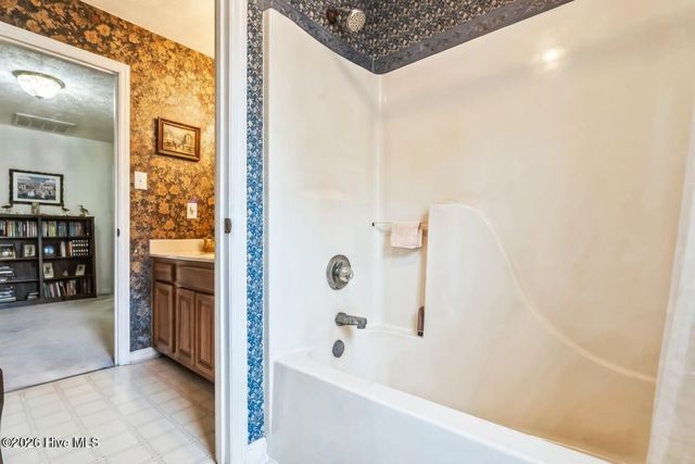 815 La Quinta Lane, Hope Mills, NC 28348