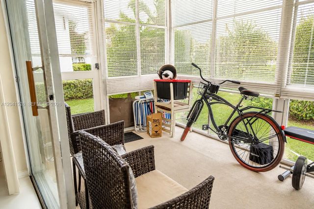 12014 S Greenway Cir S 105, Royal Palm Beach, FL 33411