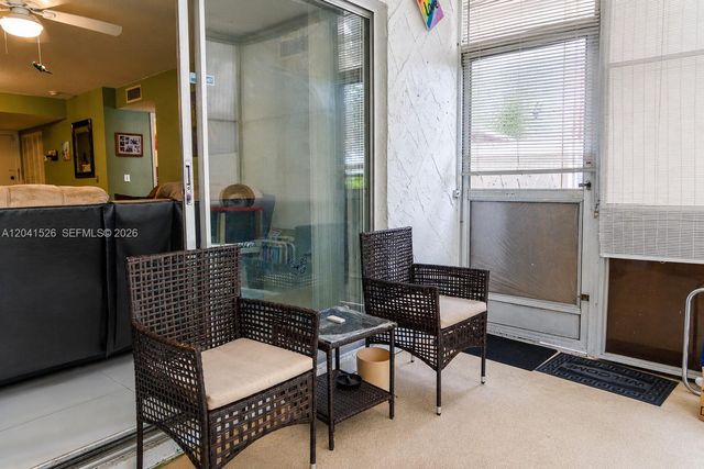 12014 S Greenway Cir S 105, Royal Palm Beach, FL 33411