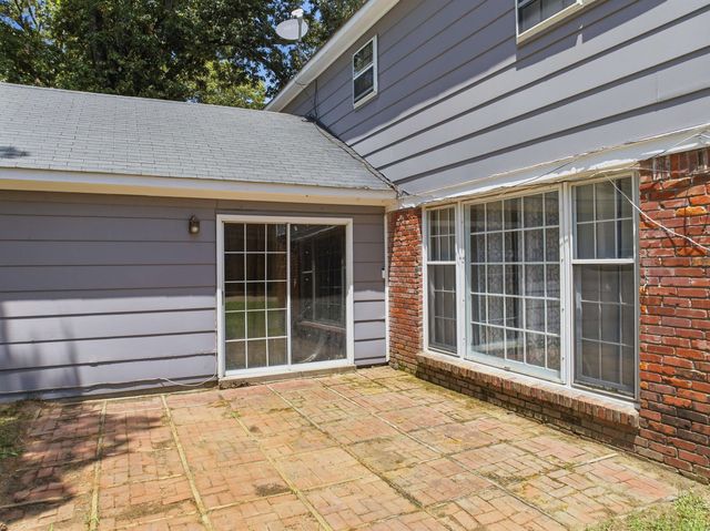 4945 GARDENWOOD DR, Memphis, TN 38116