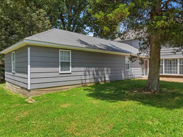 4945 GARDENWOOD DR, Memphis, TN 38116