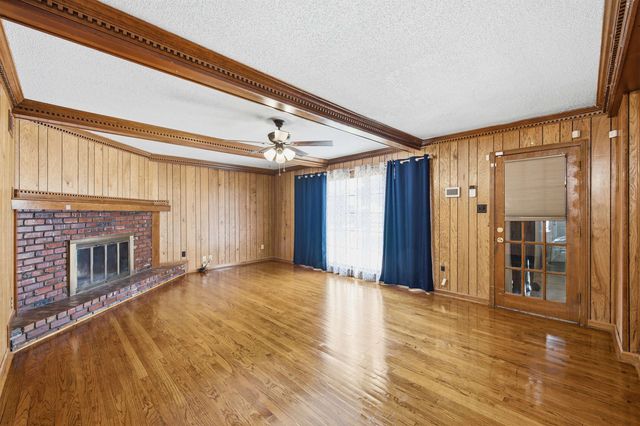 4945 GARDENWOOD DR, Memphis, TN 38116