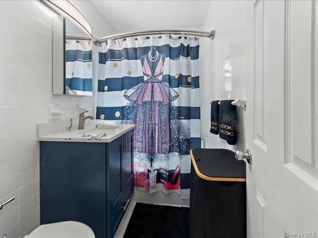 1910 S Pelham Parkway S 3G, Bronx, NY 10461