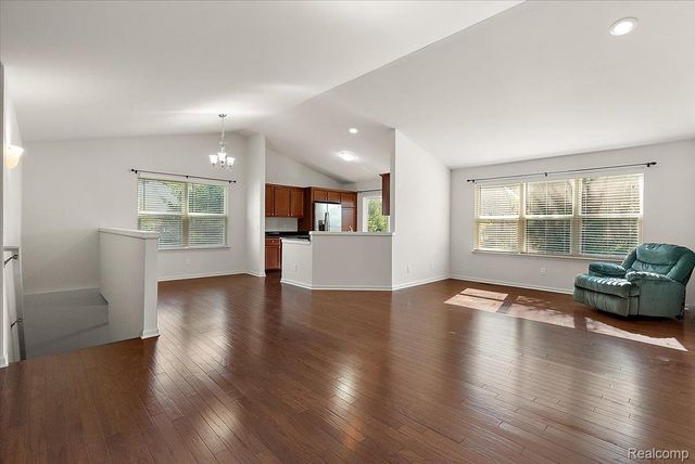 3679 W Madison Avenue, Orion Charter Township, MI 48359