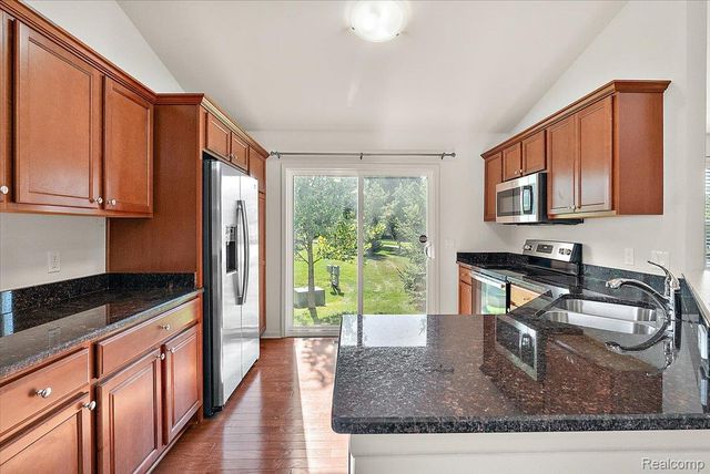 3679 W Madison Avenue, Orion Charter Township, MI 48359