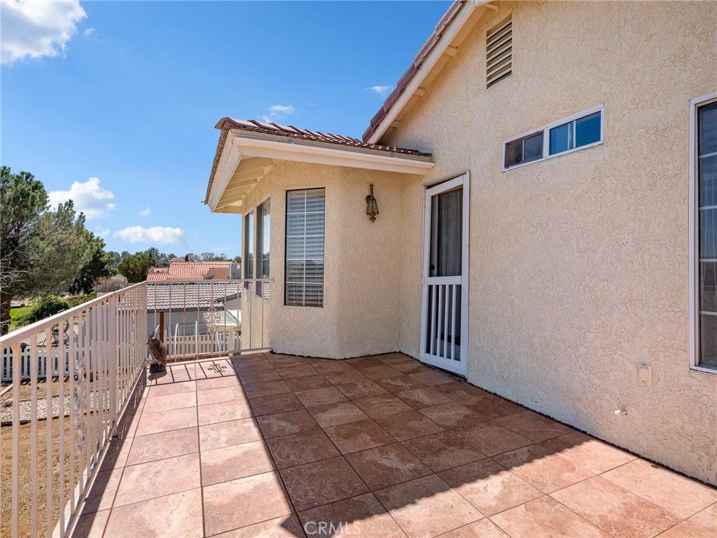 Image 34 of property listing at 27921 Evergreen, Helendale, CA 92342