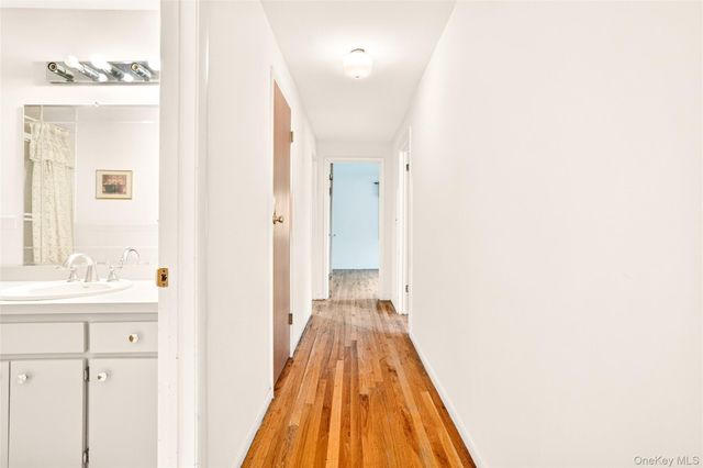 4 Hobart Court, New City, NY 10956