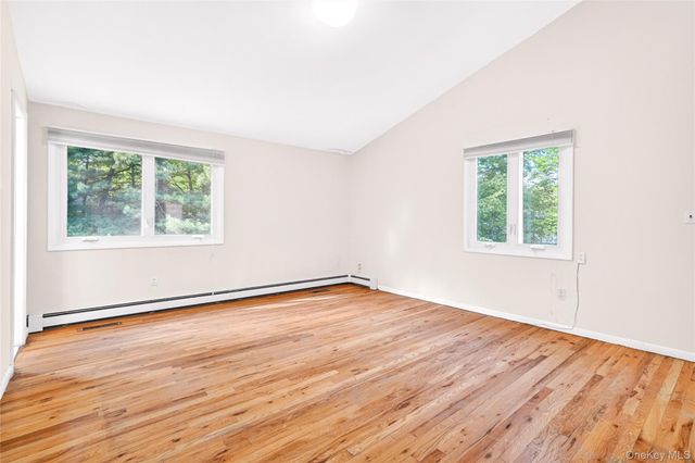 4 Hobart Court, New City, NY 10956