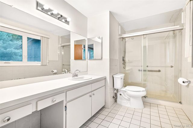 4 Hobart Court, New City, NY 10956