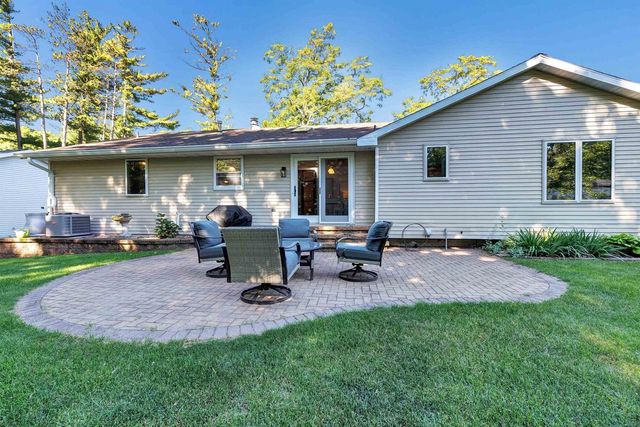 2035 S POINT ROAD, Green Bay, WI 54313