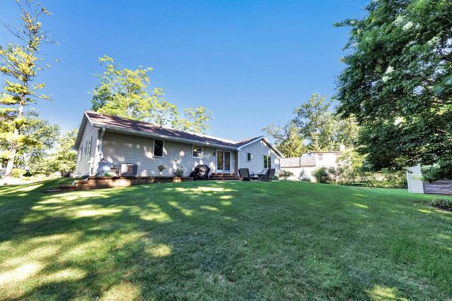 2035 S POINT ROAD, Green Bay, WI 54313