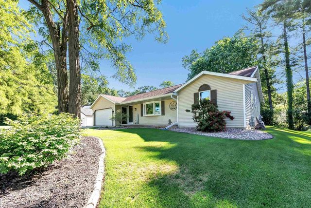 2035 S POINT ROAD, Green Bay, WI 54313