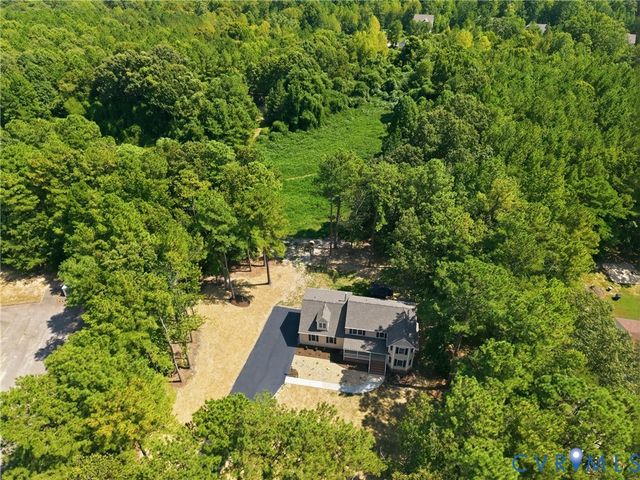 20005 Oak River Dr, Chesterfield, VA 23803