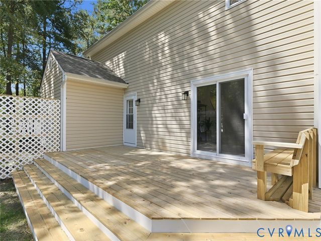 20005 Oak River Dr, Chesterfield, VA 23803