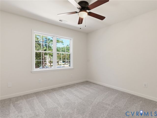 20005 Oak River Dr, Chesterfield, VA 23803