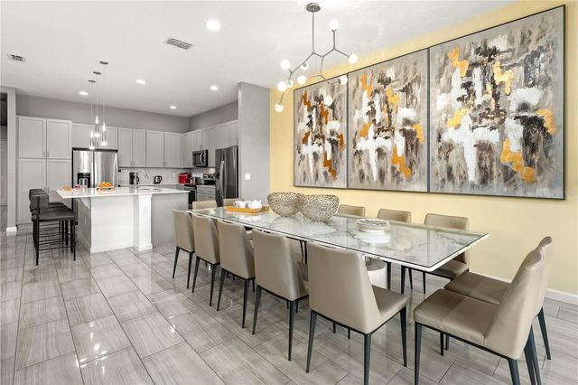 8021 OAK SHADOW COURT, Davenport, FL 33837