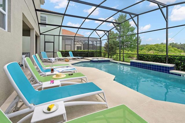 8021 OAK SHADOW COURT, Davenport, FL 33837