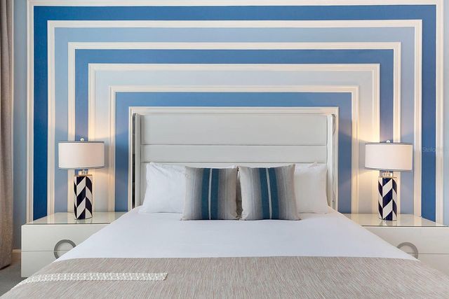 8021 OAK SHADOW COURT, Davenport, FL 33837