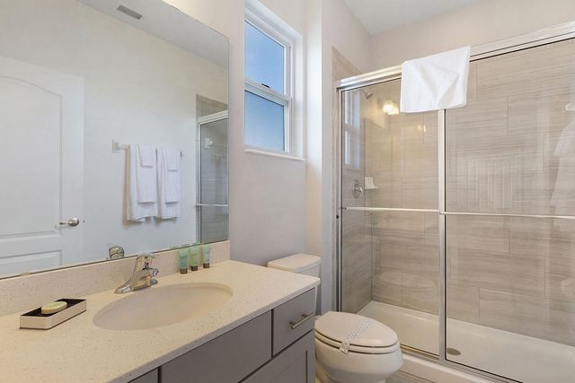 8021 OAK SHADOW COURT, Davenport, FL 33837