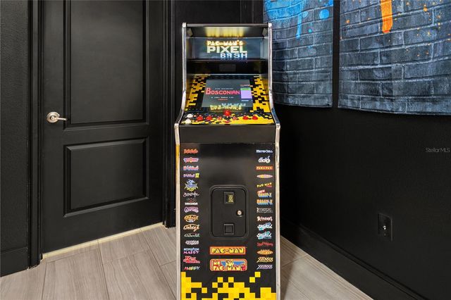 8021 OAK SHADOW COURT, Davenport, FL 33837