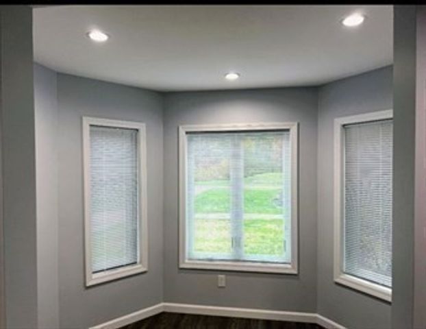 108 Norton Ave 9, Easton, MA 02375