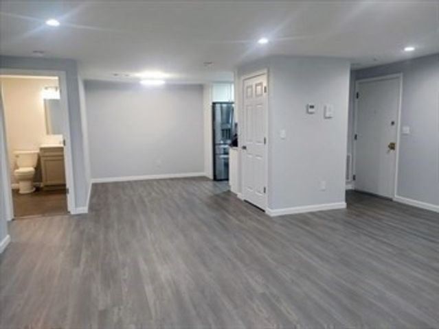 108 Norton Ave 9, Easton, MA 02375