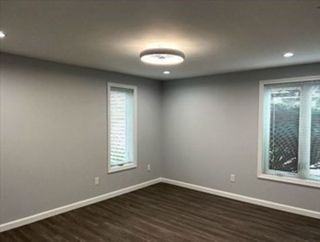 108 Norton Ave 9, Easton, MA 02375