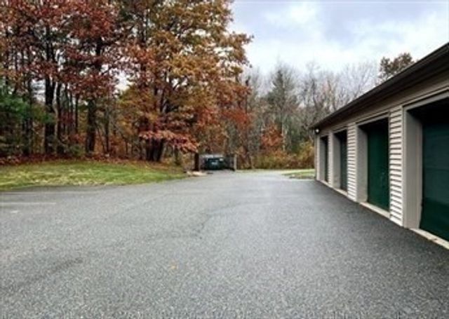 108 Norton Ave 9, Easton, MA 02375