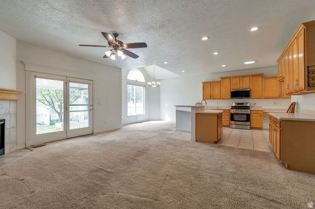 1089 W TITHING HILL PL PL, Riverton, UT 84065