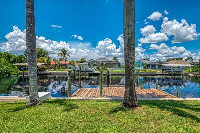 3077 STONE STREET, Port Charlotte, FL 33981