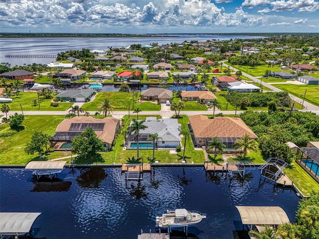 3077 STONE STREET, Port Charlotte, FL 33981