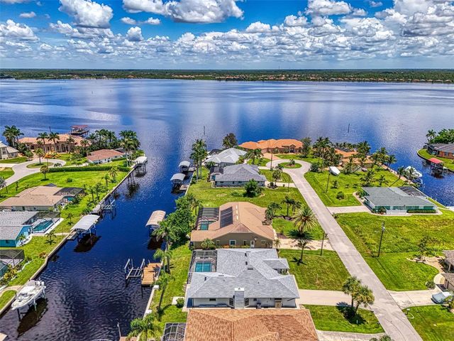3077 STONE STREET, Port Charlotte, FL 33981