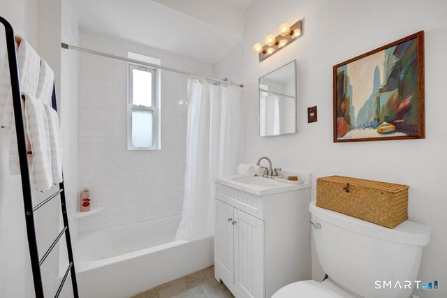 70 Strawberry Hill Avenue 3-2C, Stamford, CT 06902