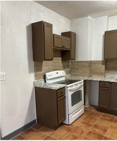 2260 Hemphill Street, Fort Worth, TX 76110