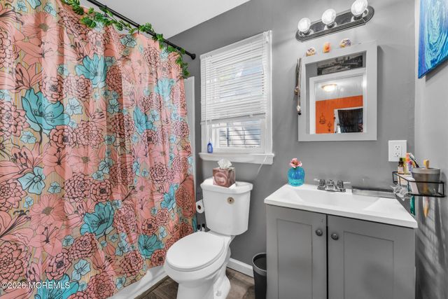 95 Ocean Avenue, North Middletown, NJ 07748
