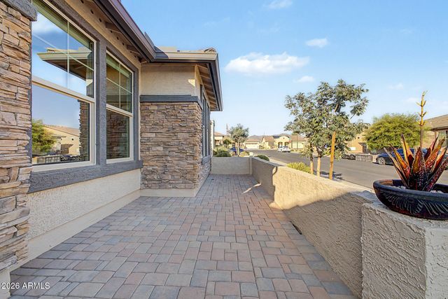17482 W CEDARWOOD Lane, Goodyear, AZ 85338