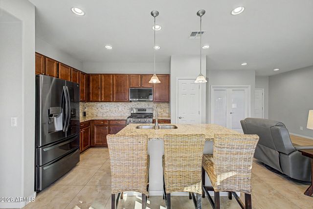 17482 W CEDARWOOD Lane, Goodyear, AZ 85338