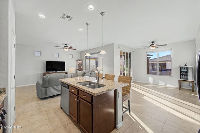 17482 W CEDARWOOD Lane, Goodyear, AZ 85338