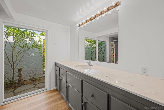 1640 El Paso Real, La Jolla, CA 92037